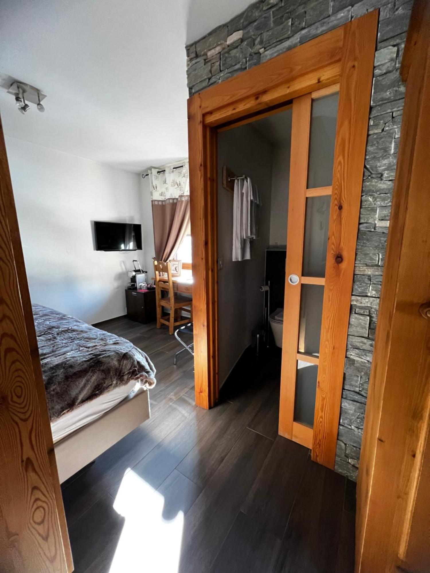 Hotel De Charme La Poste Anzere ภายนอก รูปภาพ