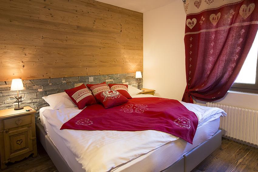 Hotel De Charme La Poste Anzere ภายนอก รูปภาพ