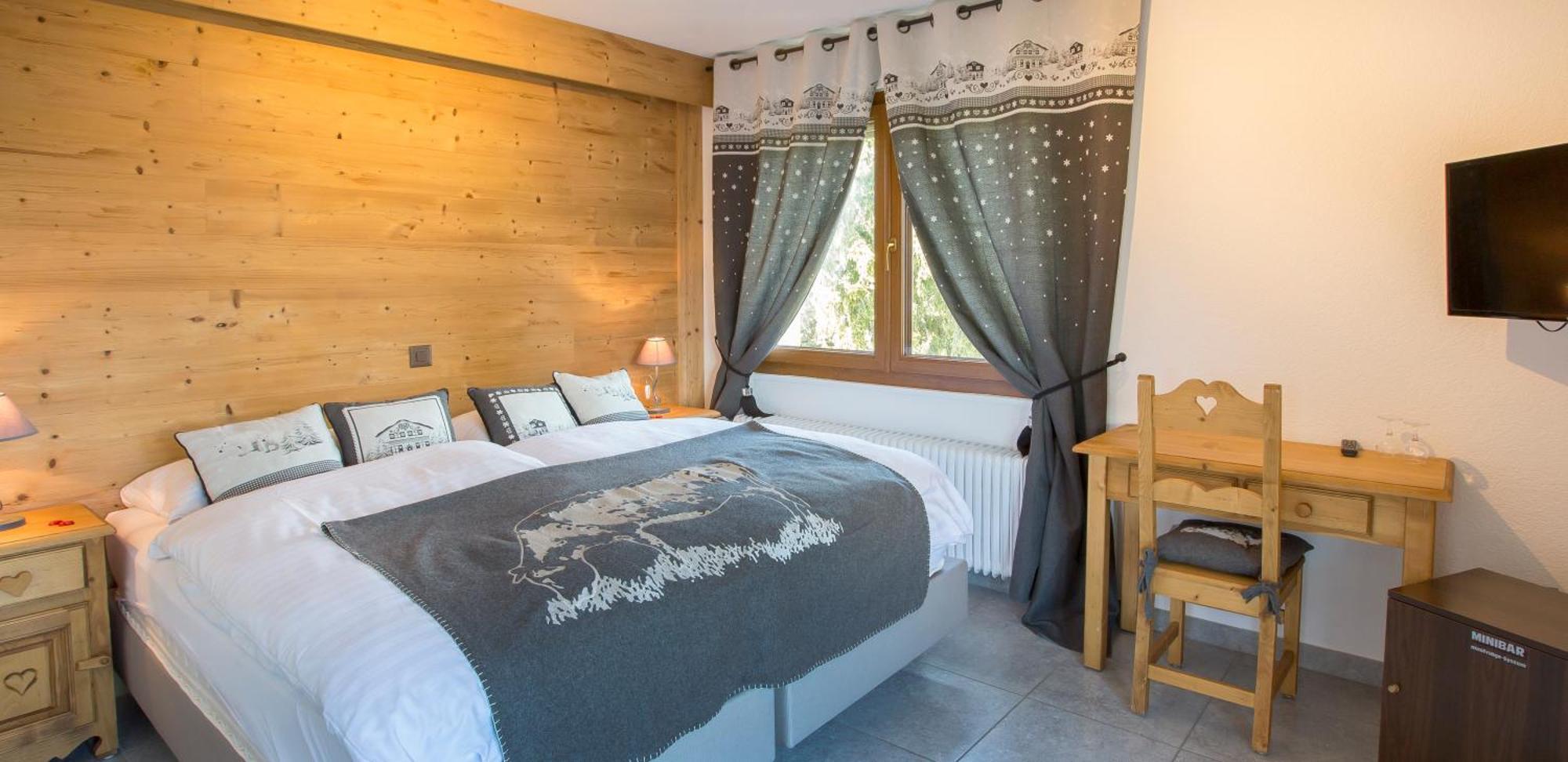 Hotel De Charme La Poste Anzere ภายนอก รูปภาพ